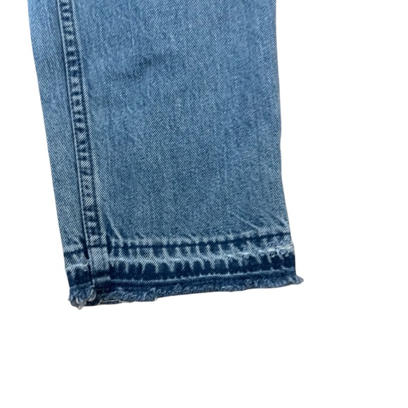 Women’s Abercrombie and Fitch Annie Highrise Girlfriend Embroidered jeans! 10R - Picture 5 of 7